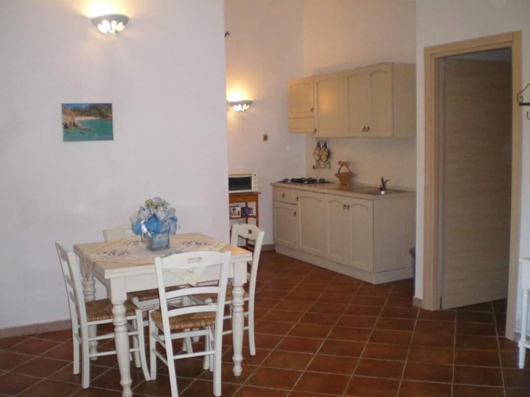 Casa Vacanze Villa Sandrina Costa Paradiso Εξωτερικό φωτογραφία